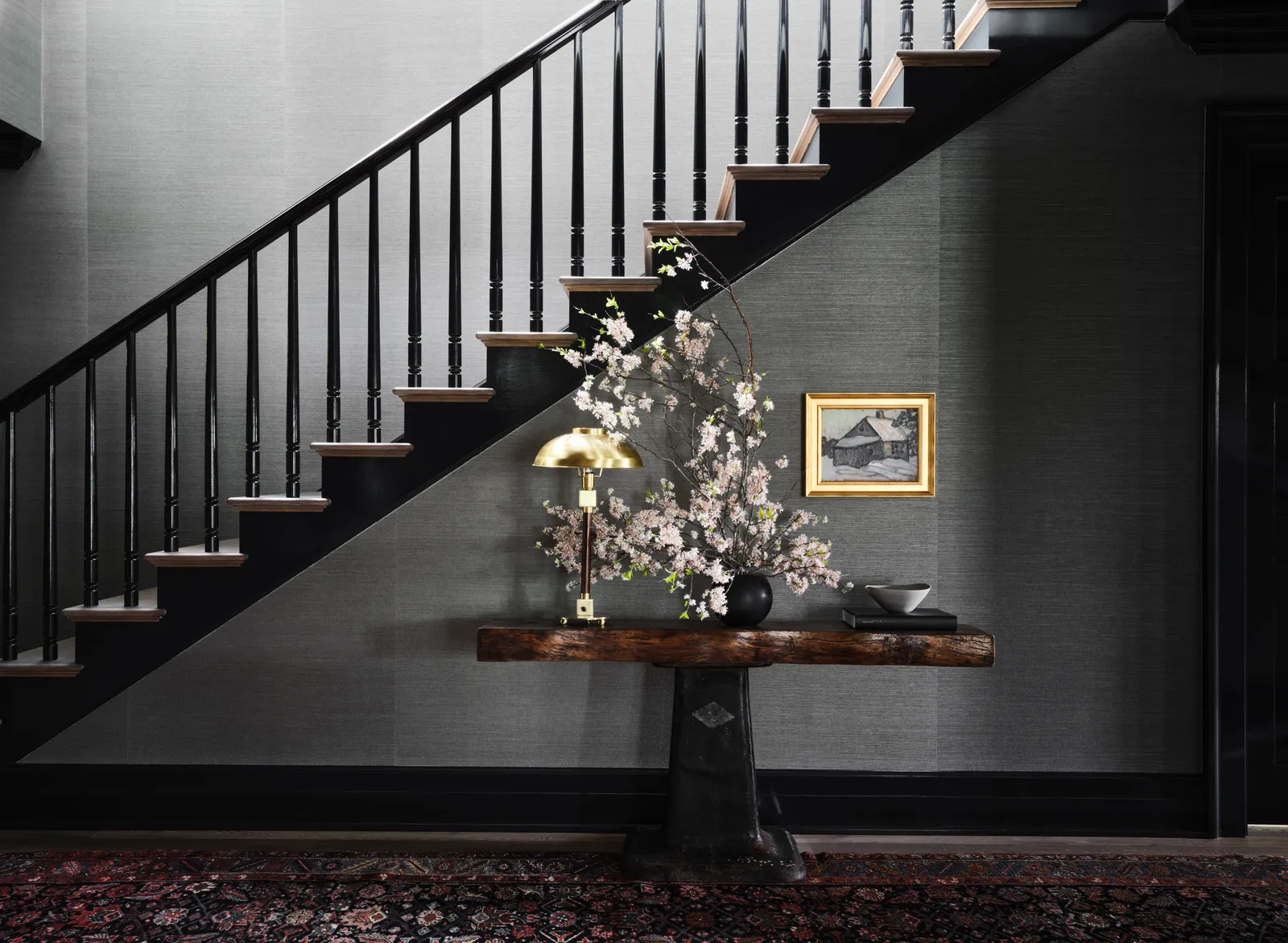 Luxury.com – Shop Luxury Fashion & Exclusive Trends