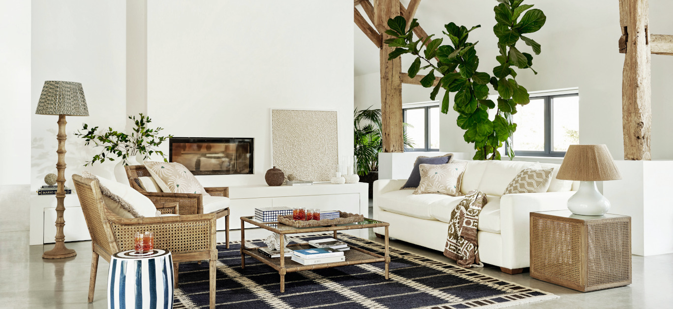 Luxury.com – Shop Luxury Fashion & Exclusive Trends